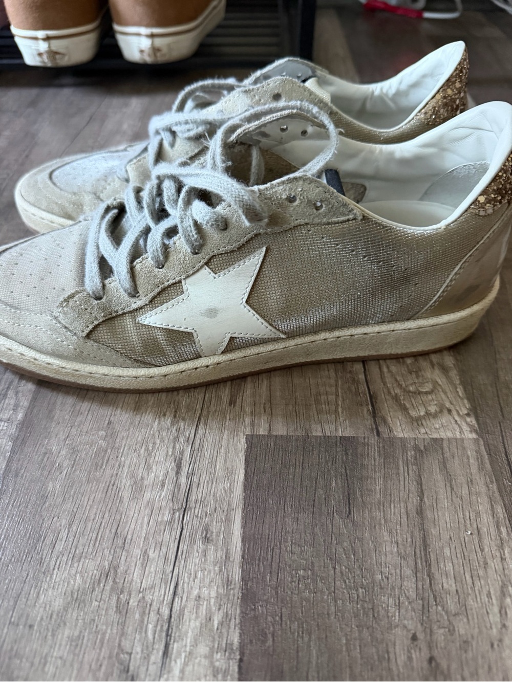 Golden Goose Ball Star Sneaker - Picture 2 of 4